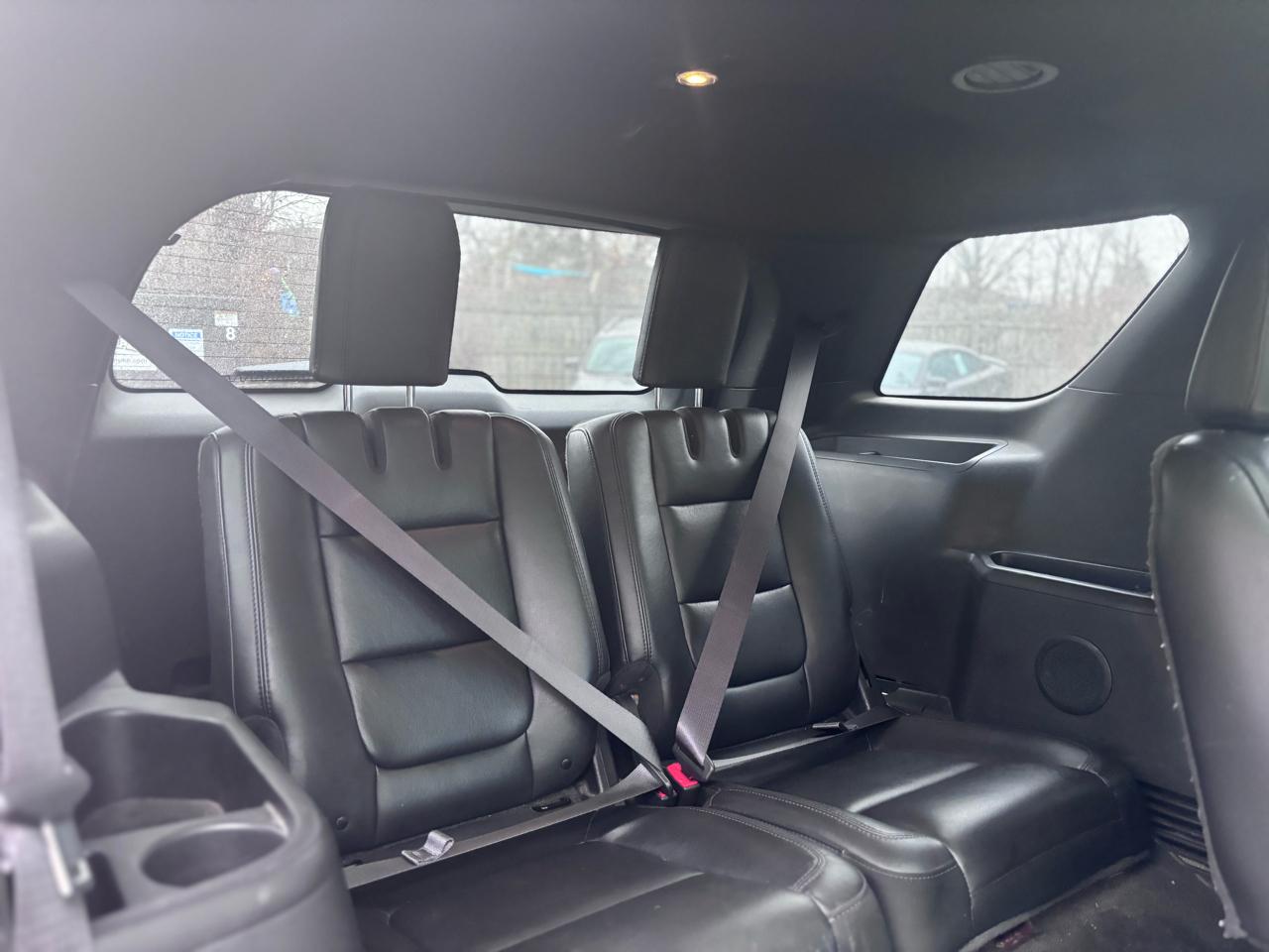 Ford Explorer 4dr 114" WB 4.6L XLT 2015