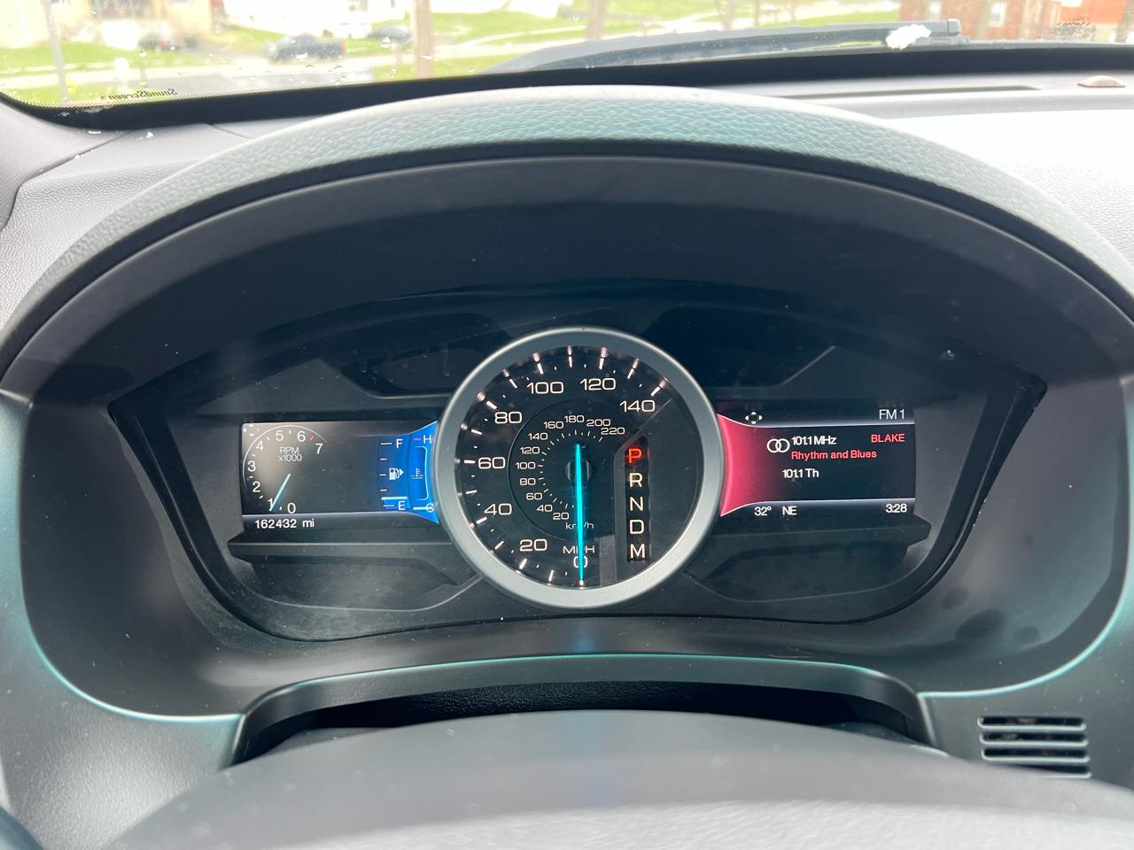 Ford Explorer 4dr 114" WB 4.6L XLT 2015