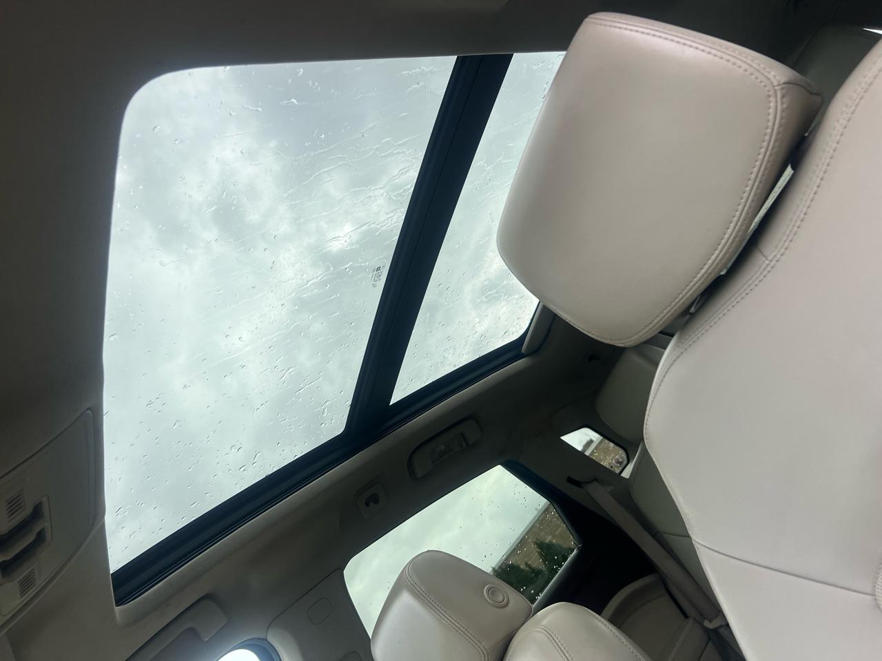 Cadillac SRX Performance Collection AWD 2011