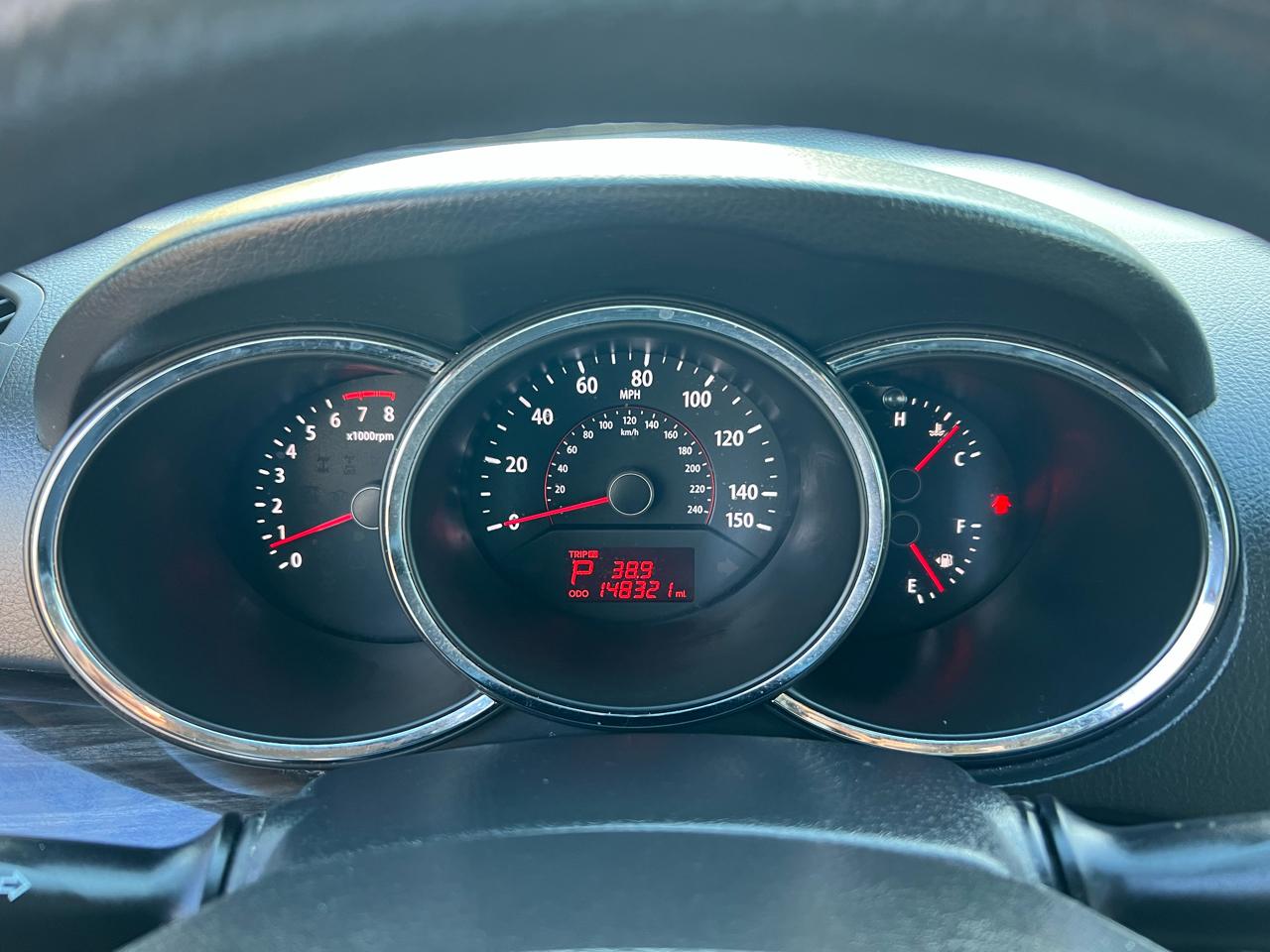 Kia Sorento LX 2WD 2011