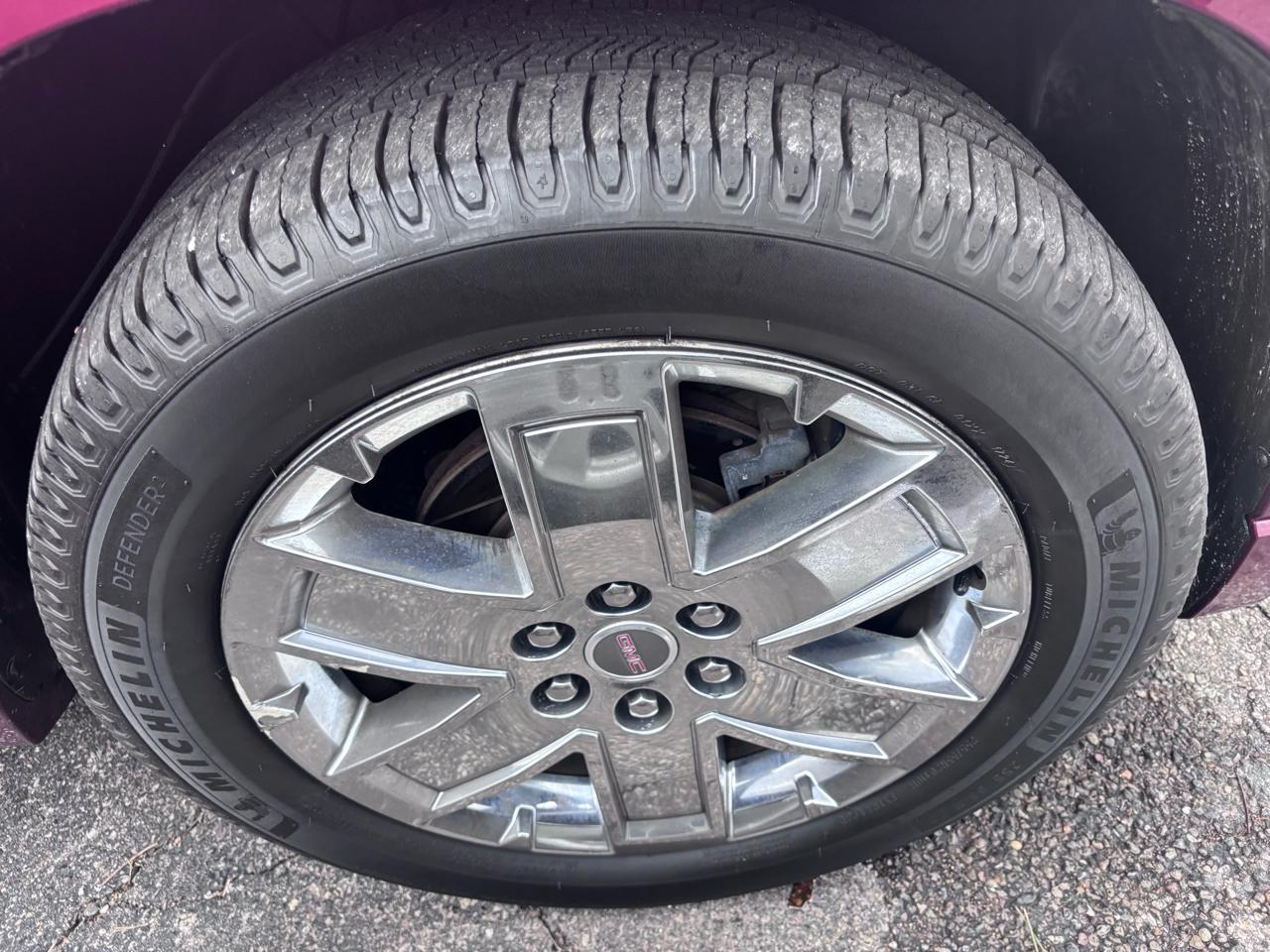 GMC Acadia Denali AWD 2015