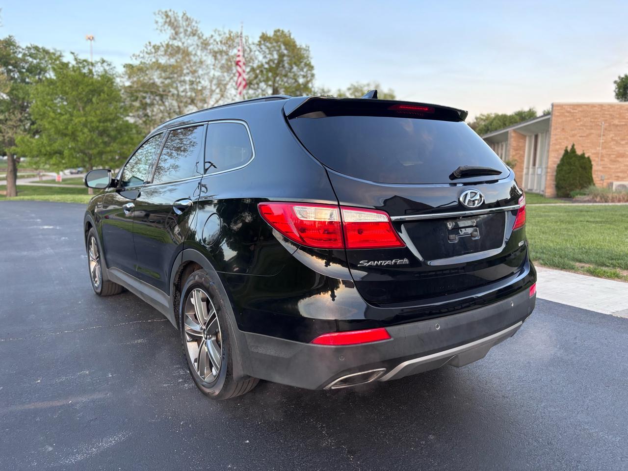 Hyundai Santa Fe Limited FWD 2015