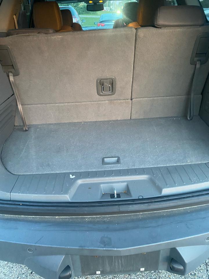 Chevrolet Traverse 2LT AWD 2011