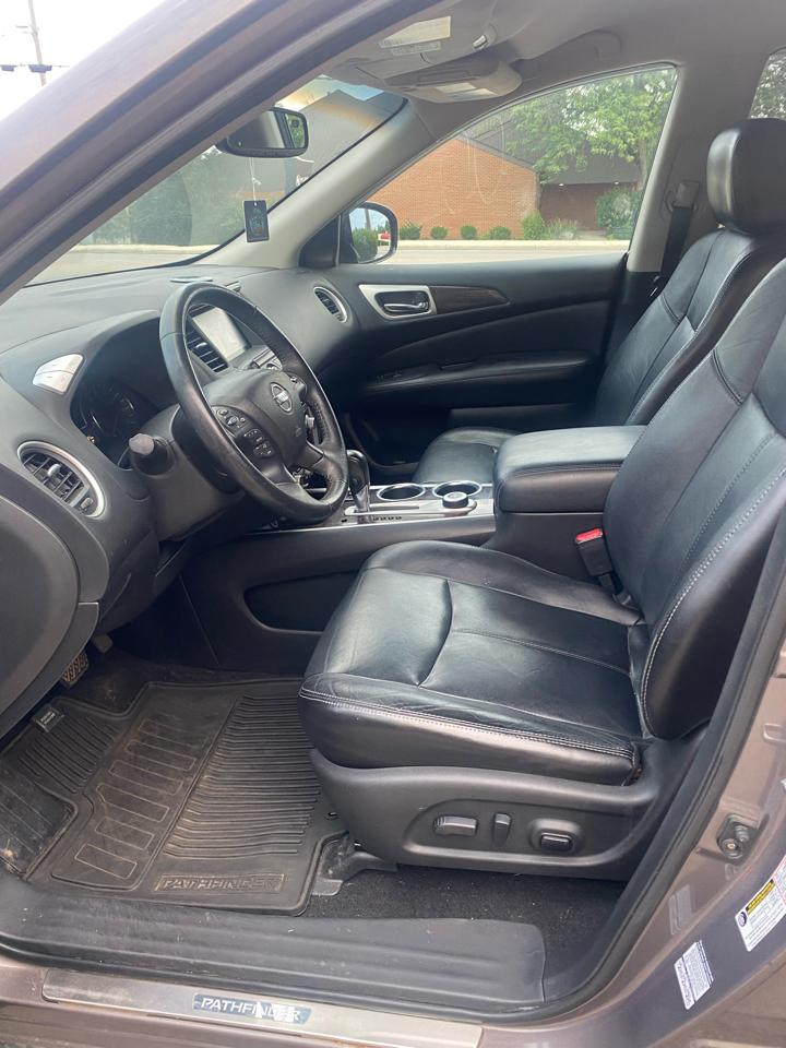 Nissan Pathfinder SL 4WD 2013