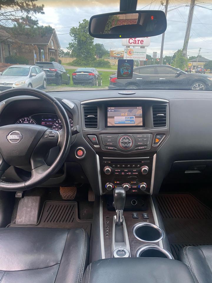 Nissan Pathfinder SL 4WD 2013