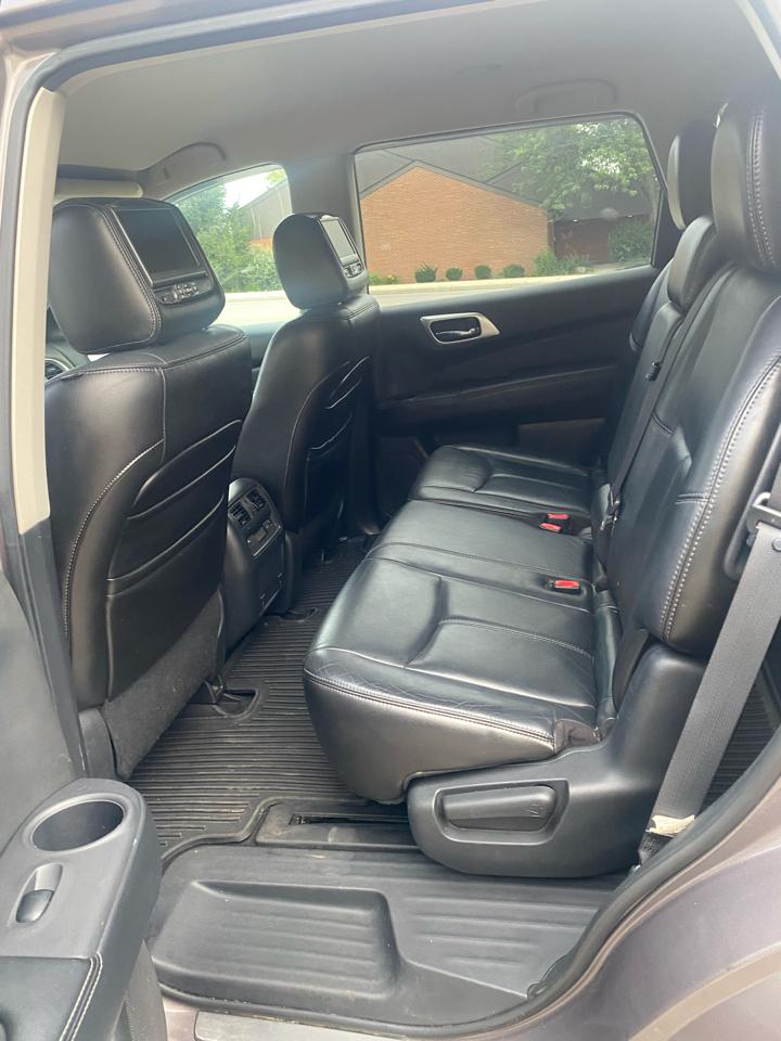 Nissan Pathfinder SL 4WD 2013