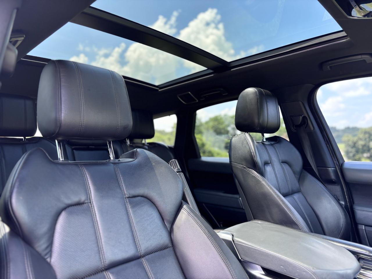 Land Rover Range Rover Sport 3.0L V6 Supercharged HSE 2014