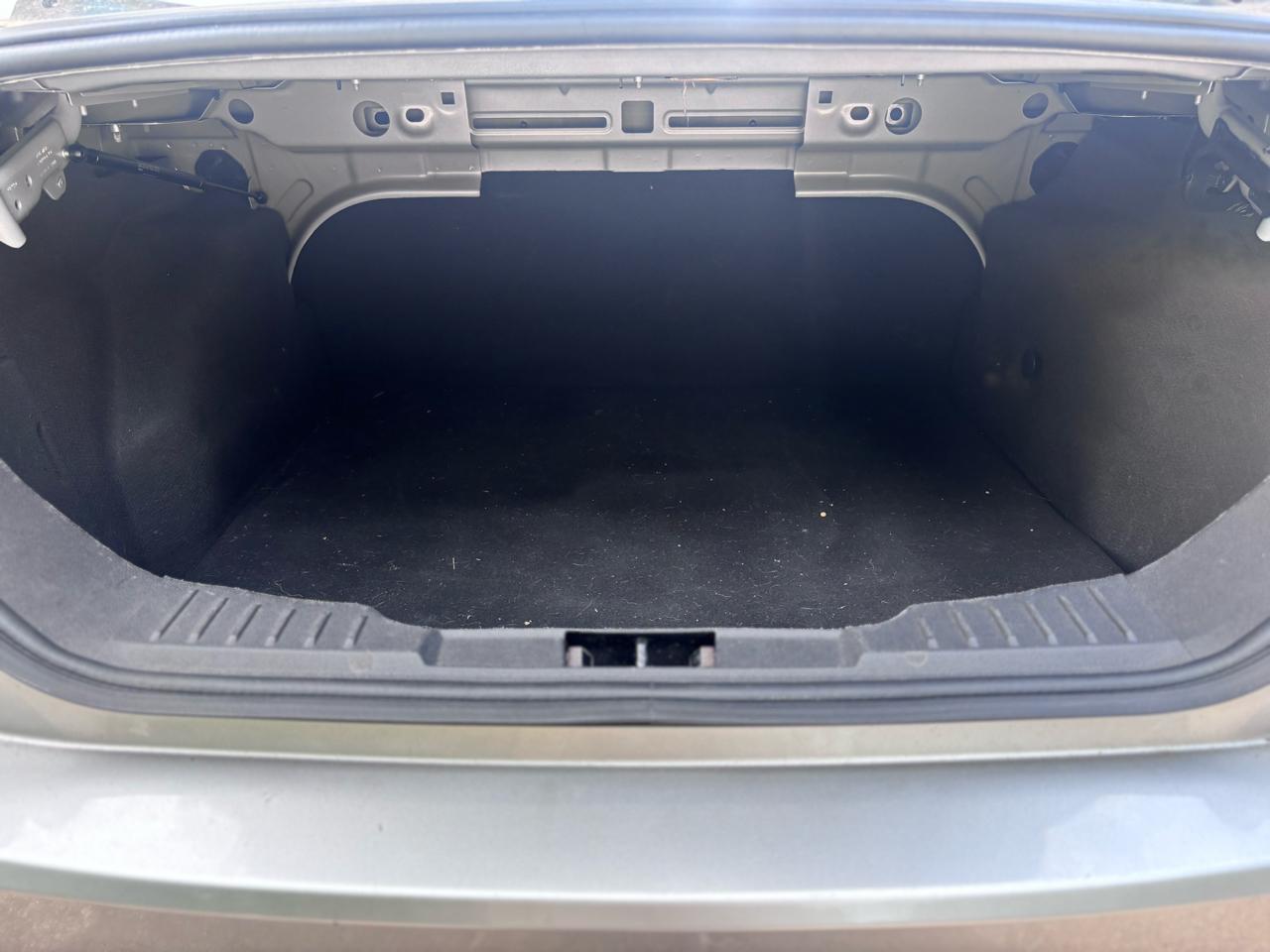 Ford Focus SE Sedan 2014