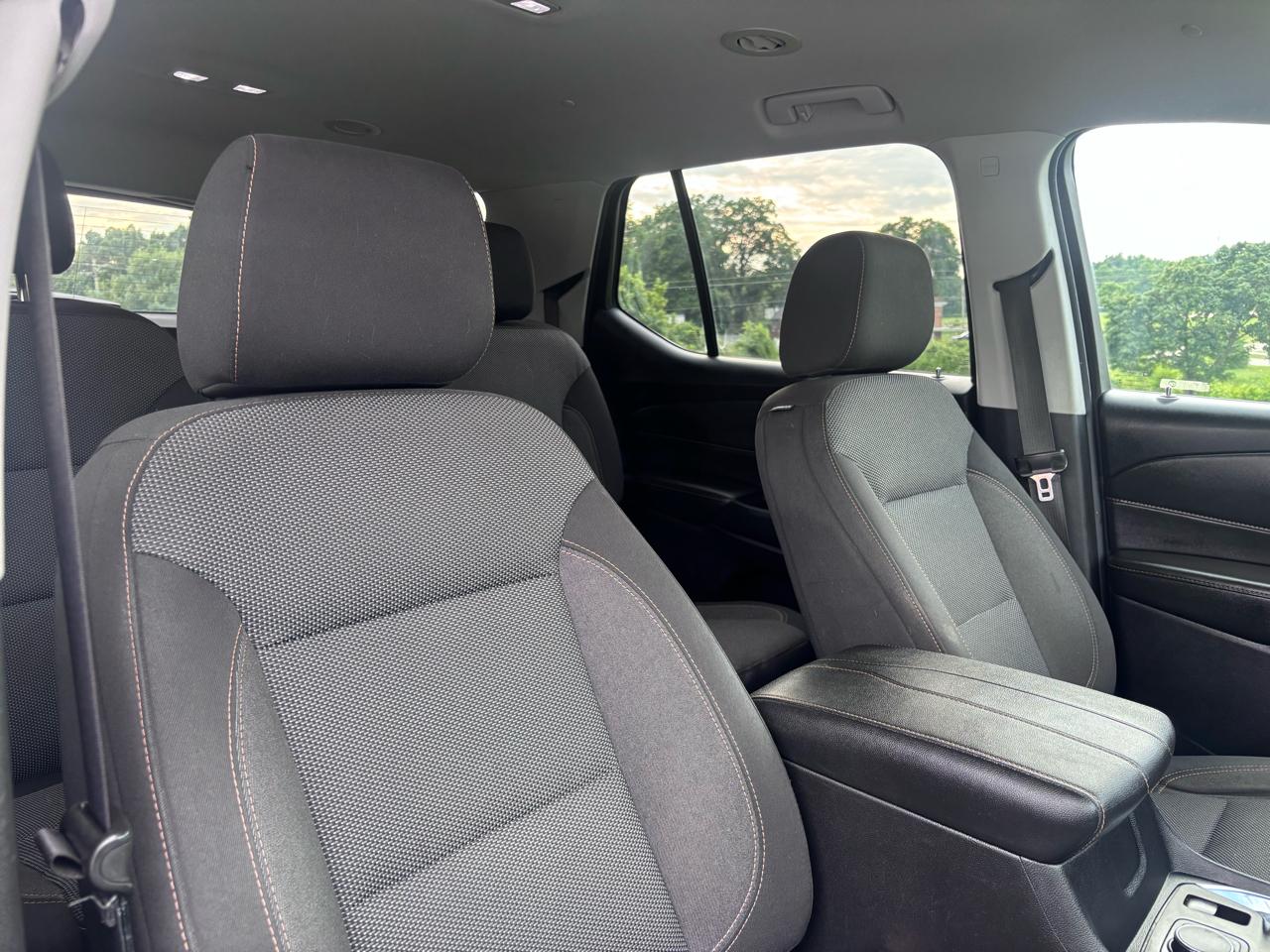 Chevrolet Traverse LT Cloth FWD 2018