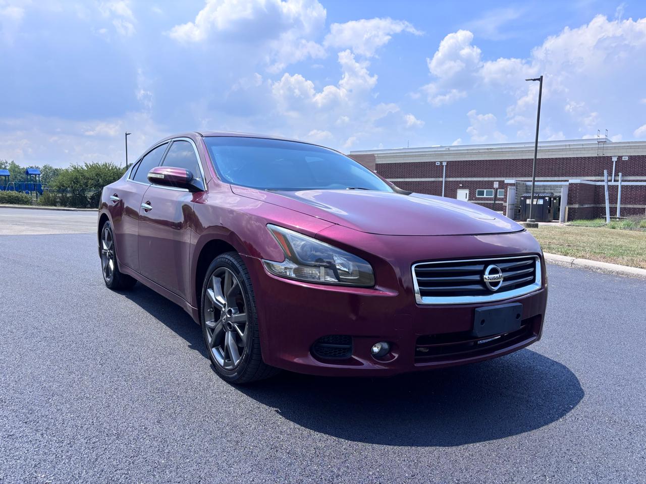 Nissan Maxima SV 2013