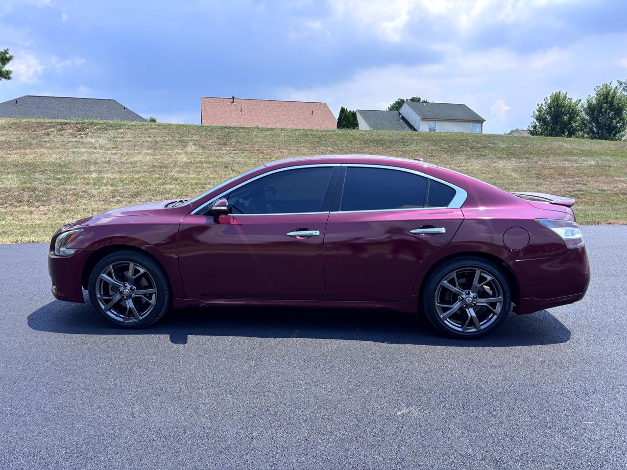 Nissan Maxima SV 2013