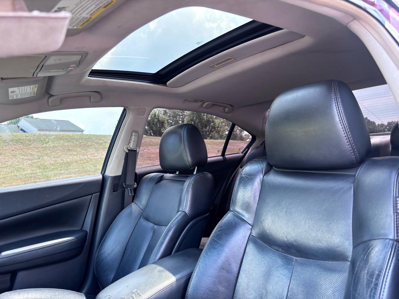 Nissan Maxima SV 2013