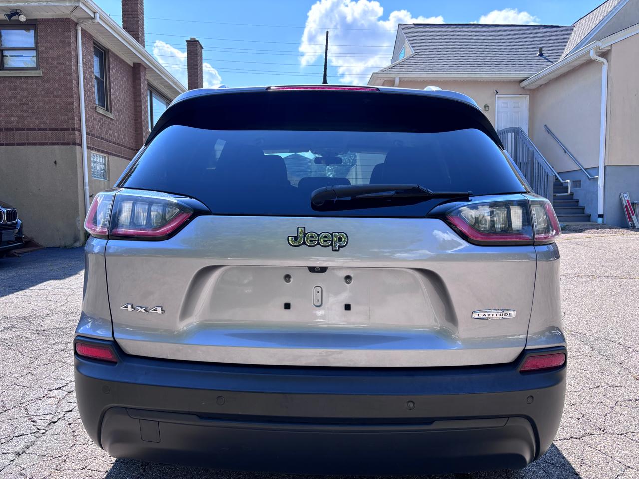 Jeep Cherokee Latitude Plus 4WD 2019