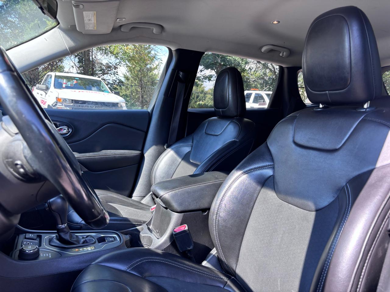 Jeep Cherokee Latitude Plus 4WD 2019