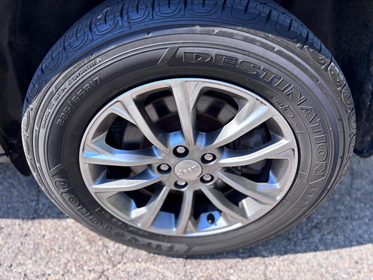 Jeep Cherokee Latitude Plus 4WD 2019