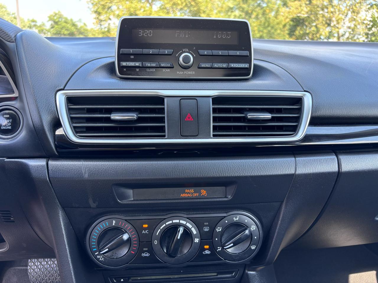 Mazda MAZDA3 i Sport AT 4-Door 2014