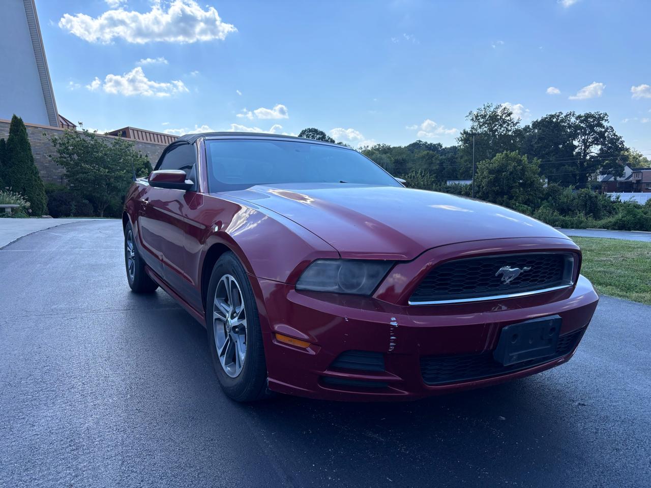 Ford Mustang V6 Convertible 2014