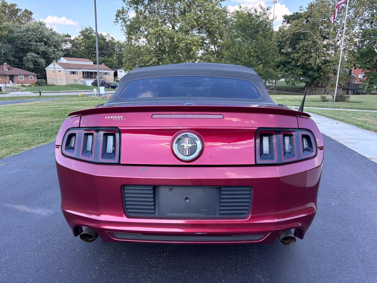 Ford Mustang V6 Convertible 2014
