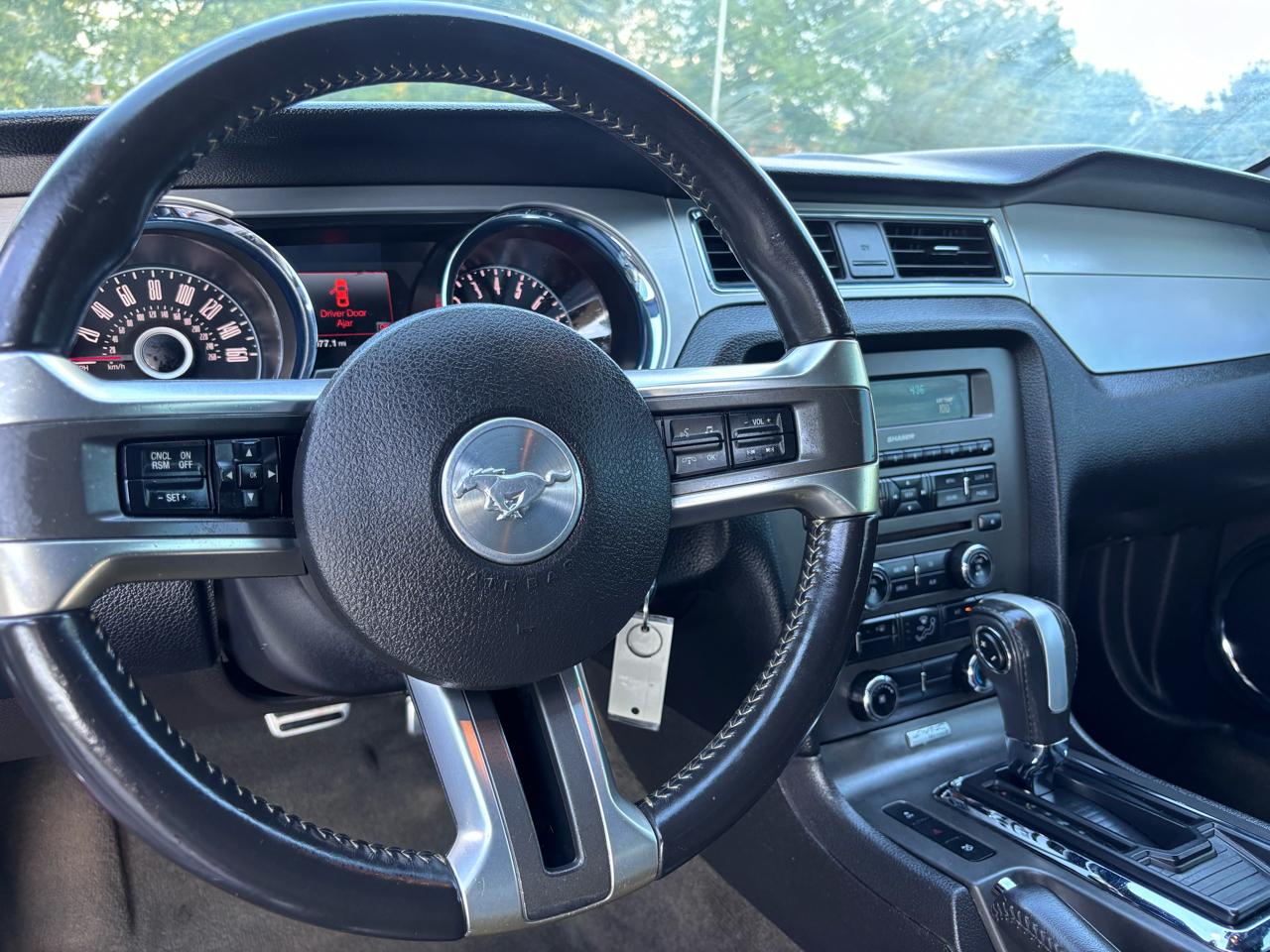 Ford Mustang V6 Convertible 2014