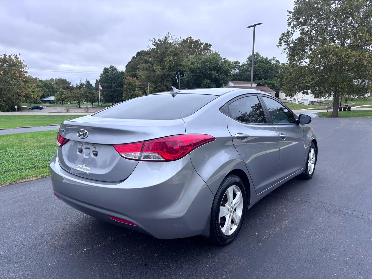 Hyundai Elantra Limited 2013