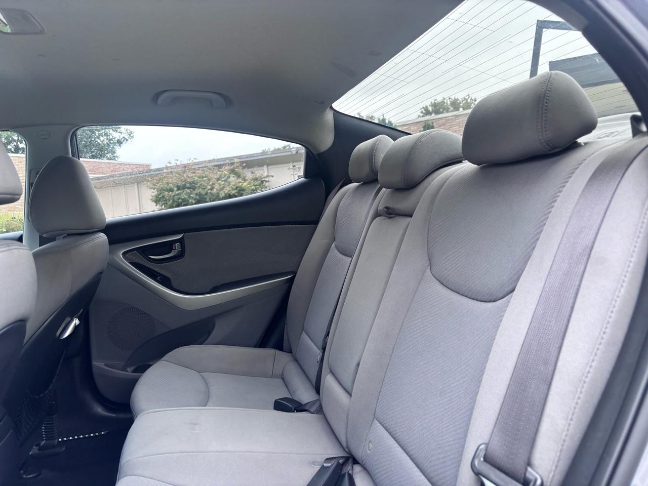 Hyundai Elantra Limited 2013