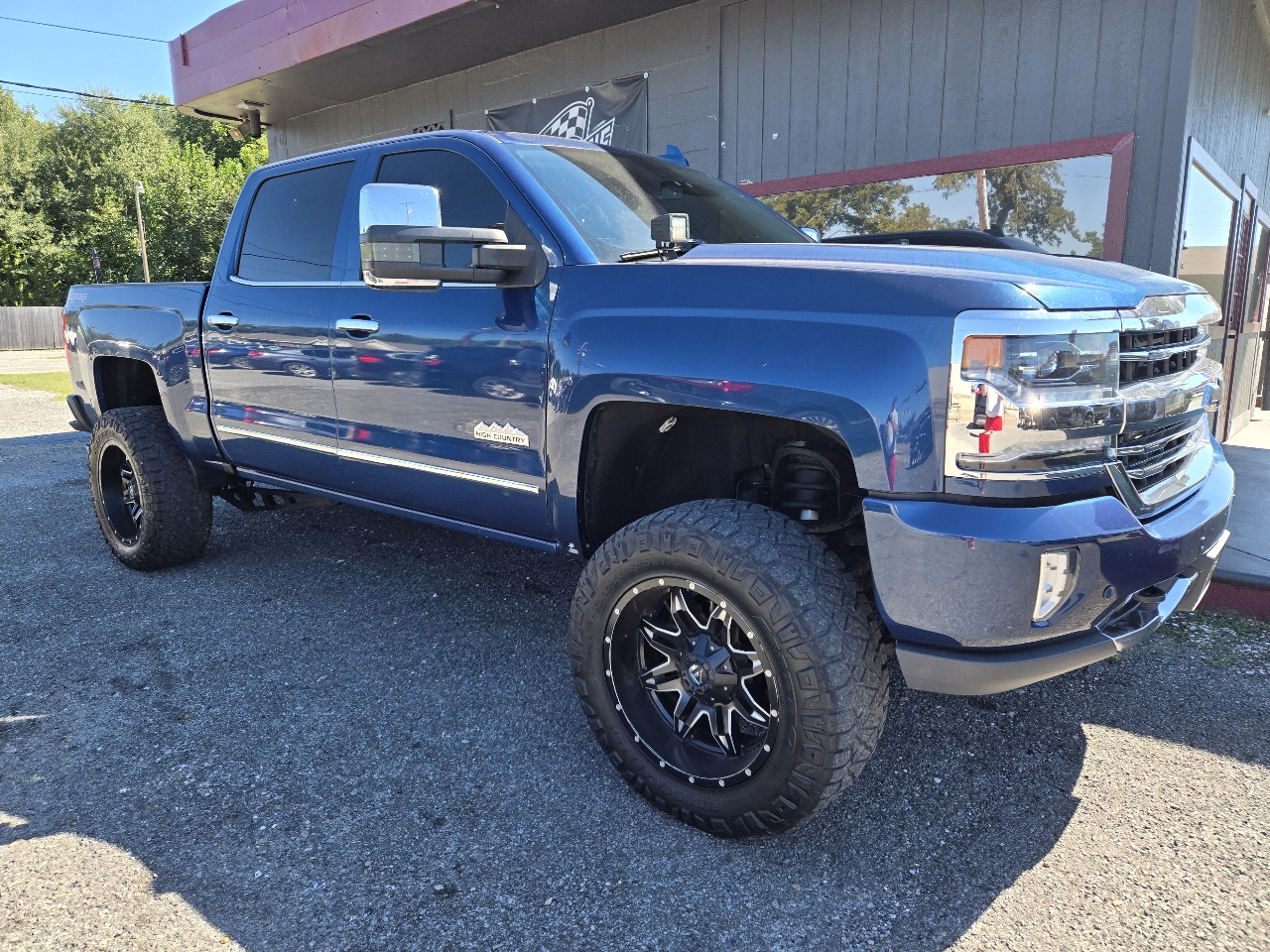 2016 Chevrolet Silverado 1500 High Country Crew Cab Long Box 4WD