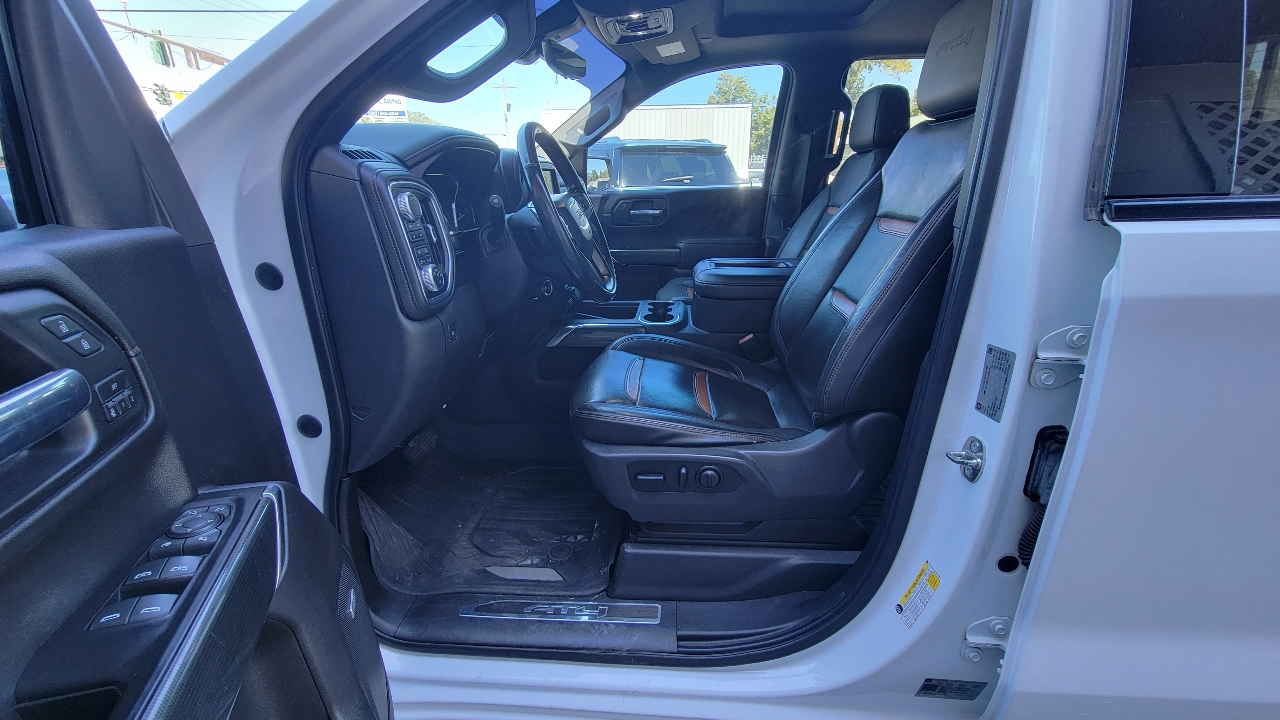 GMC Sierra 1500 AT4 Crew Cab Long Box 4WD 2019