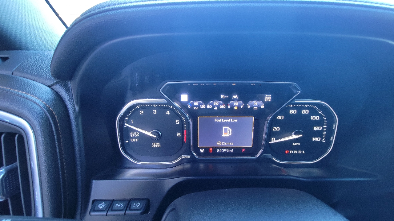 GMC Sierra 1500 AT4 Crew Cab Long Box 4WD 2019