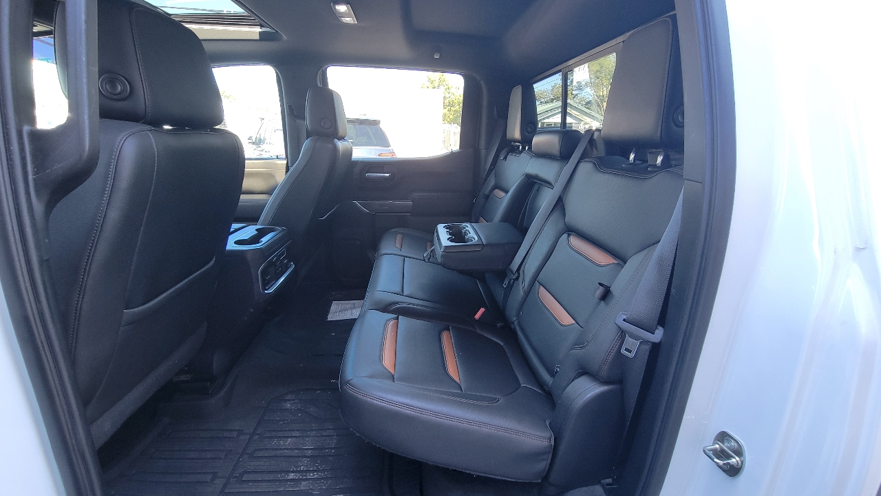 GMC Sierra 1500 AT4 Crew Cab Long Box 4WD 2019
