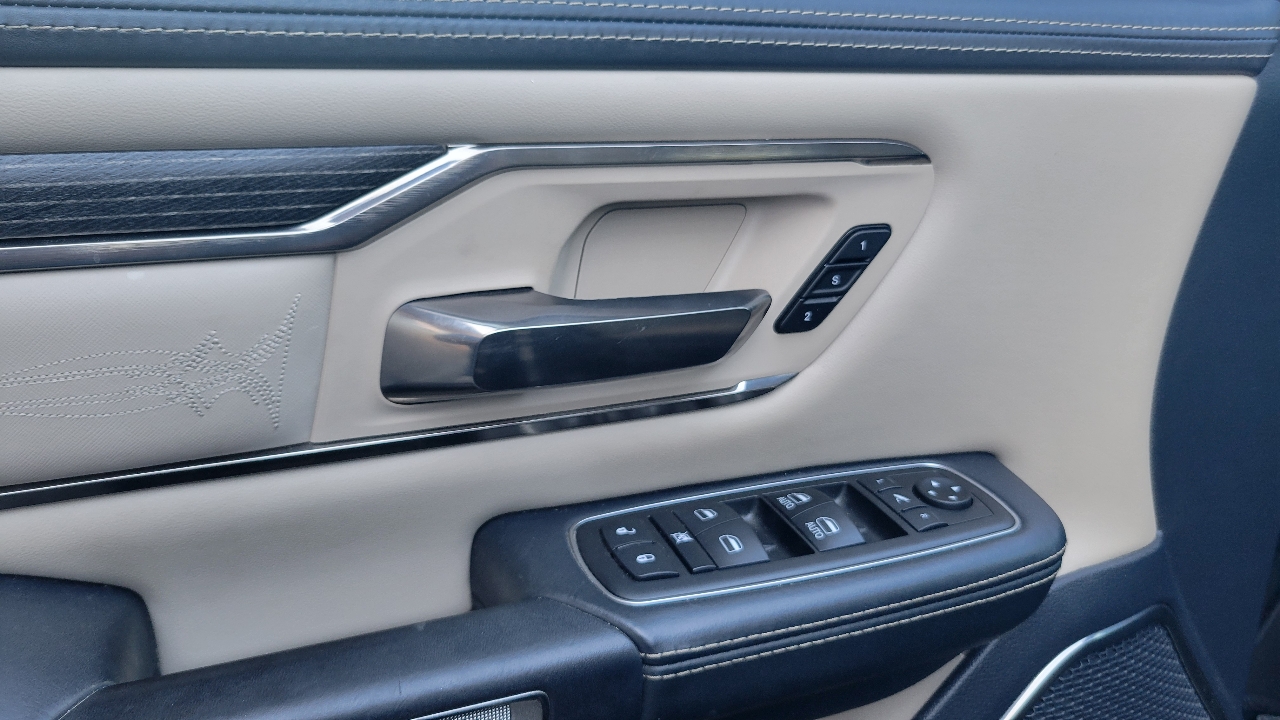 RAM 1500 Limited Crew Cab SWB 4WD 2019