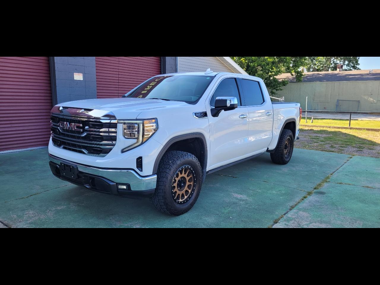 2023 GMC Sierra 1500 SLT Crew Cab 4WD