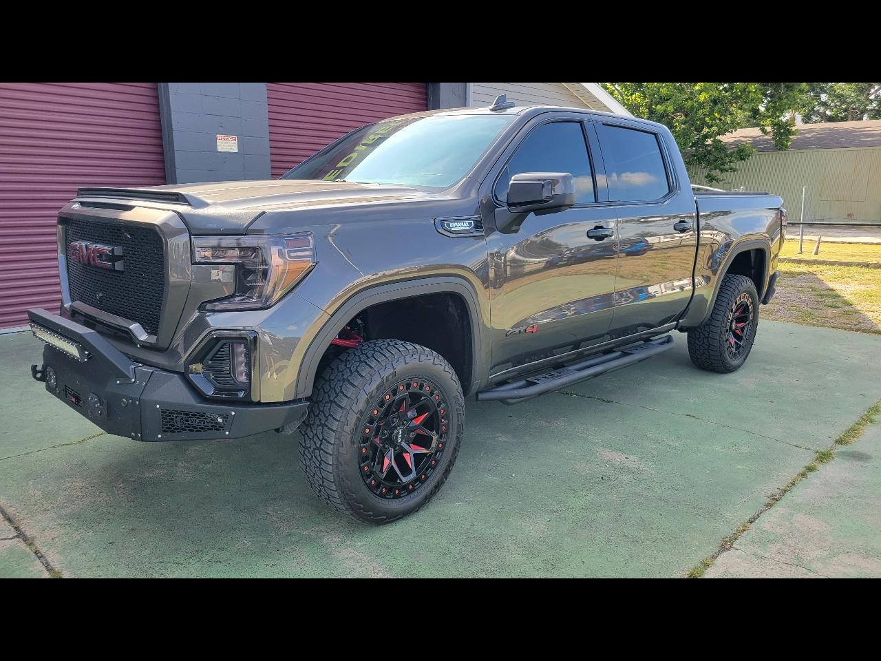 2020 GMC Sierra 1500 AT4 Crew Cab Long Box 4WD