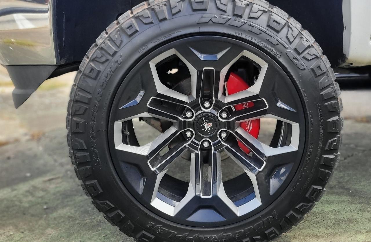 2018 GMC Sierra 1500 SLT - Photo 44
