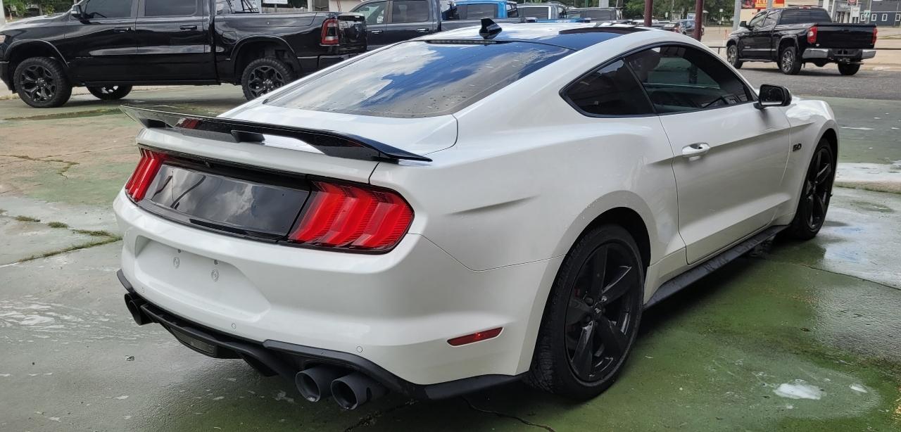 2022 Ford Mustang GT Premium - Photo 6