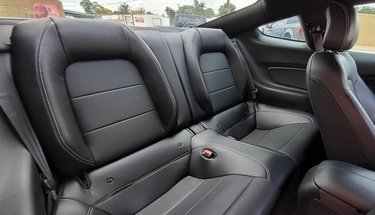 2022 Ford Mustang GT Premium - Photo 22