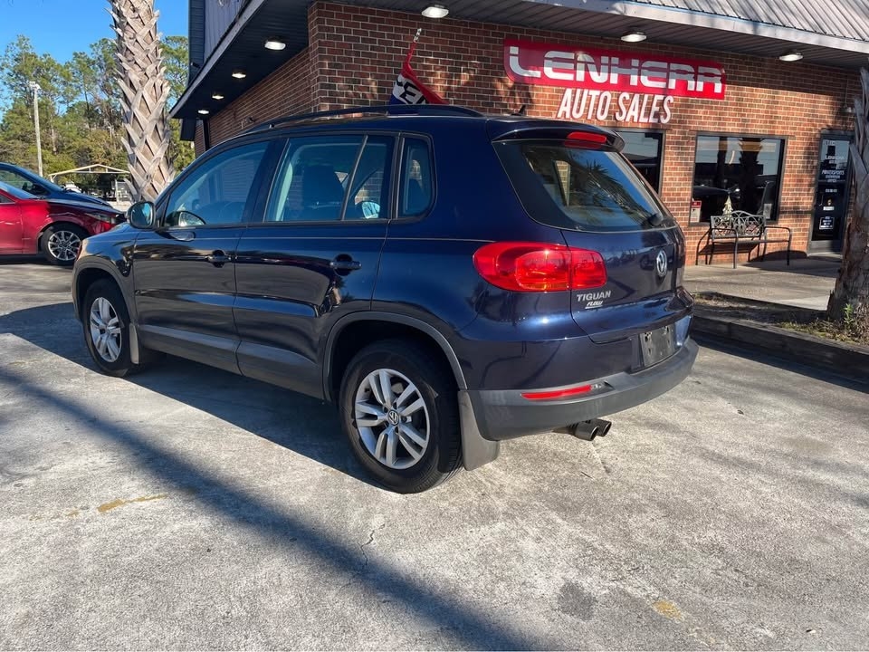 2016 Volkswagen Tiguan R-Line SEL photo 4