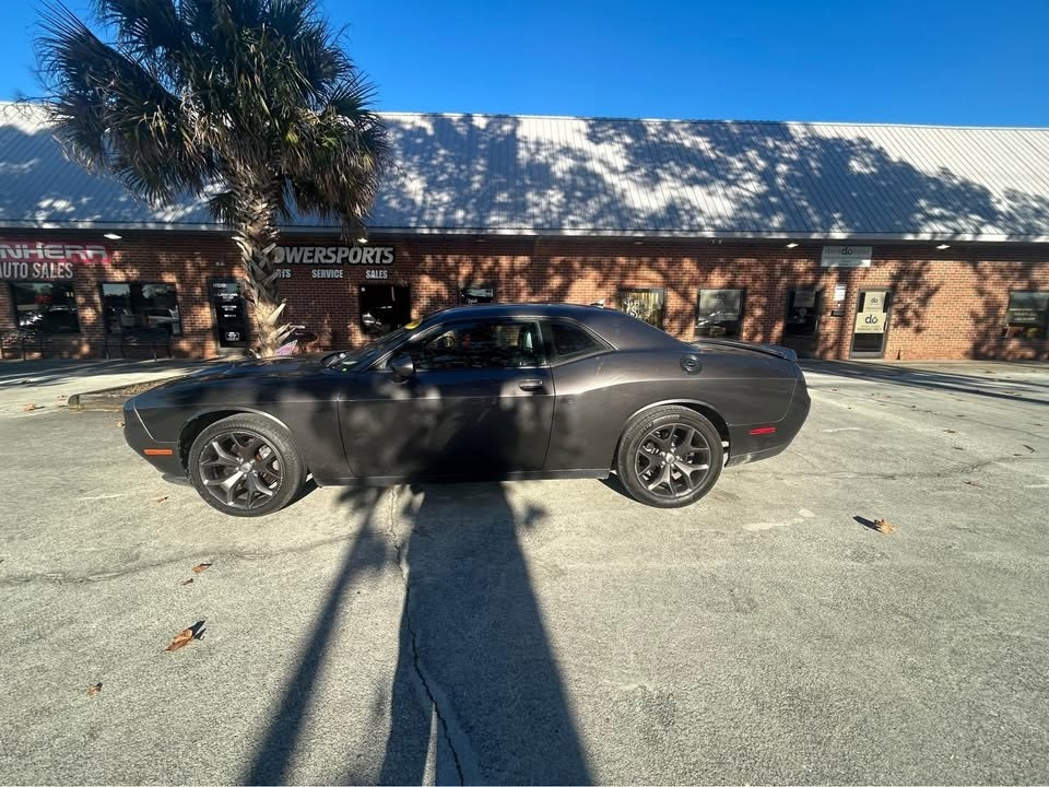 2018 Dodge Challenger SXT