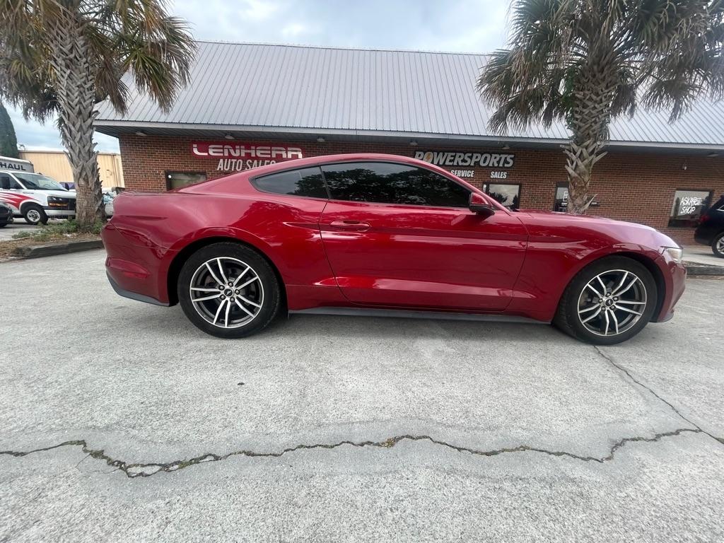 2017 Ford Mustang EcoBoost Coupe
