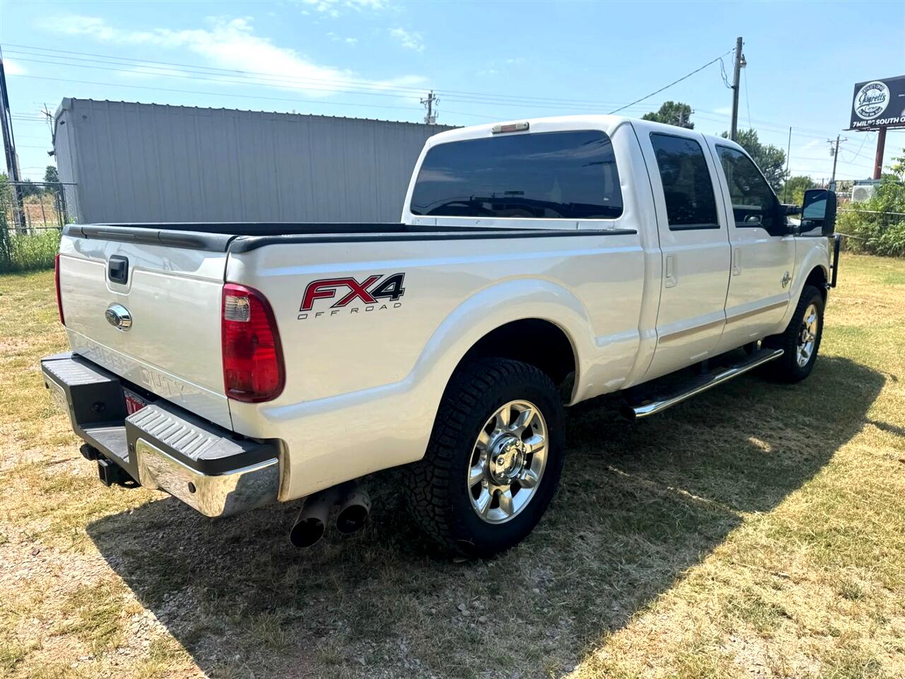 Ford F-250 SD Lariat Crew Cab 4WD 2016