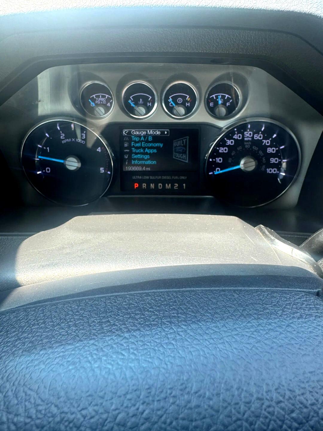 Ford F-250 SD Lariat Crew Cab 4WD 2016