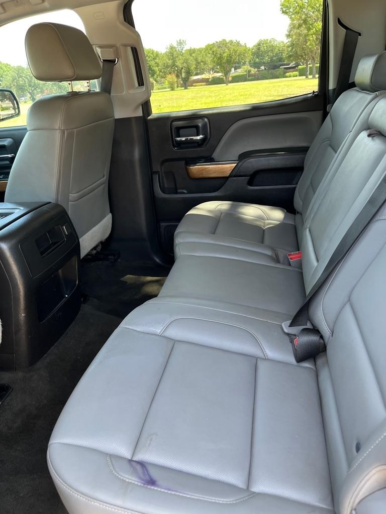 2018 Chevrolet Silverado 1500 LTZ - Photo 11