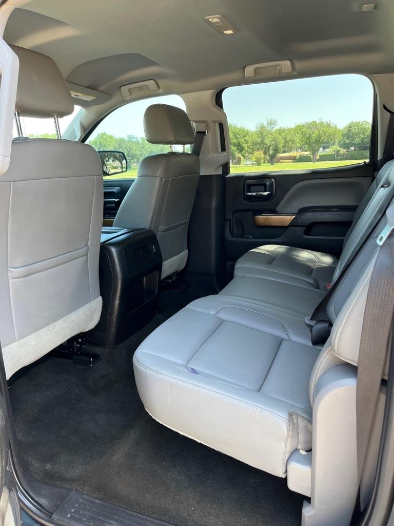 2018 Chevrolet Silverado 1500 LTZ - Photo 12