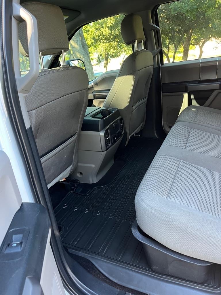 Ford F-150 photo 17