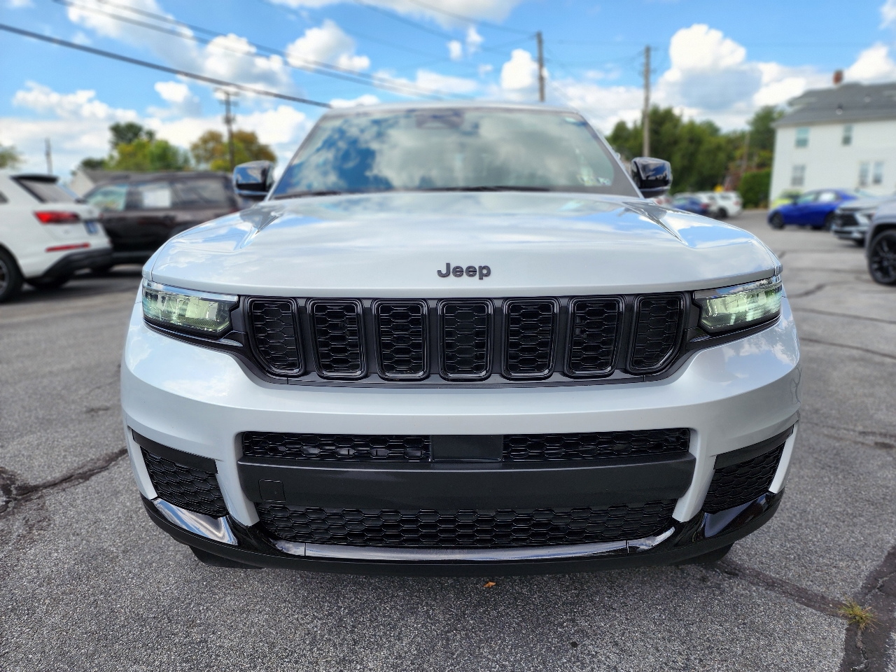 Jeep Grand Cherokee L  2024 Jeep Grand Cherokee L  2024