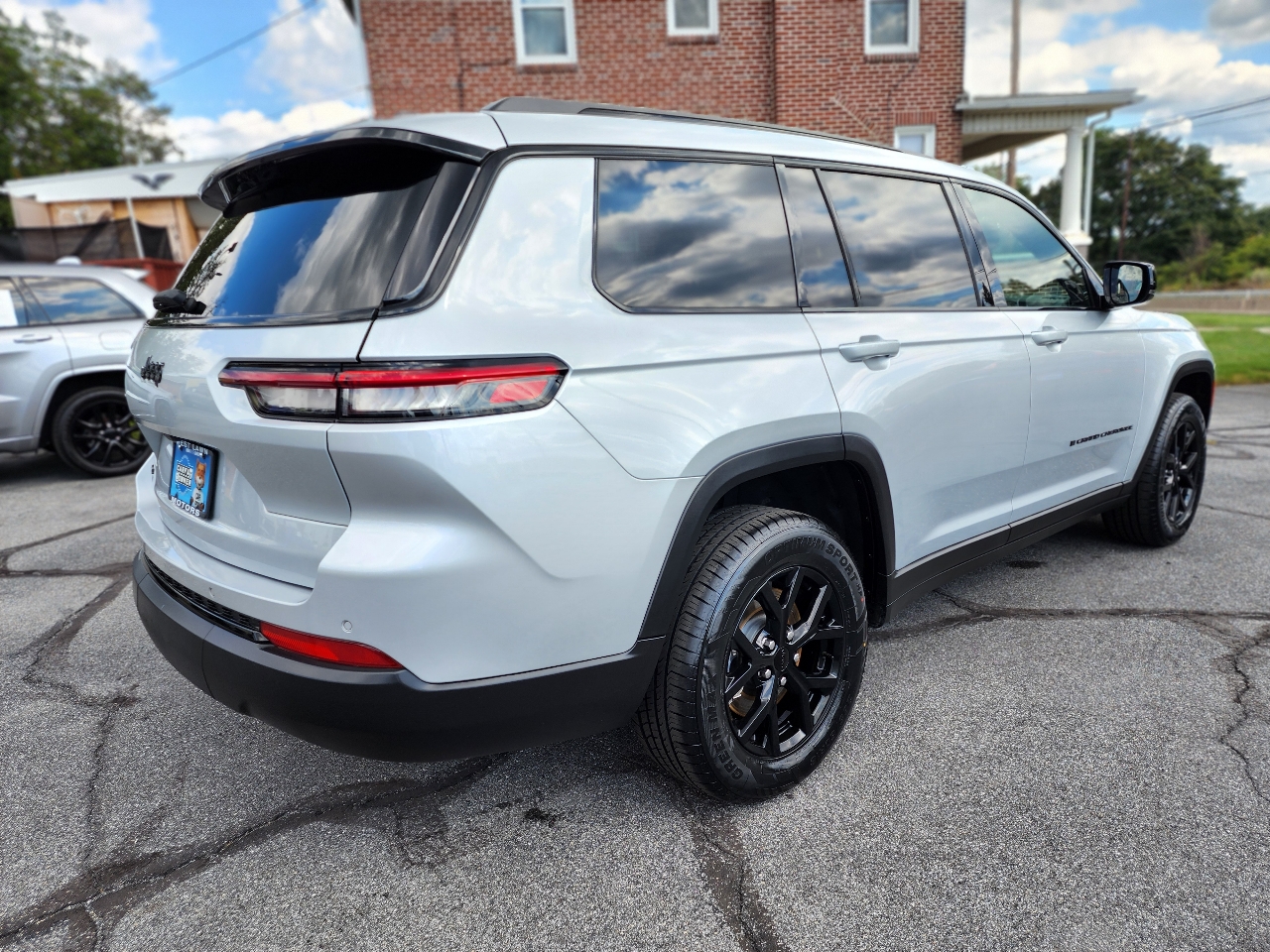 Jeep Grand Cherokee L  2024 Jeep Grand Cherokee L  2024