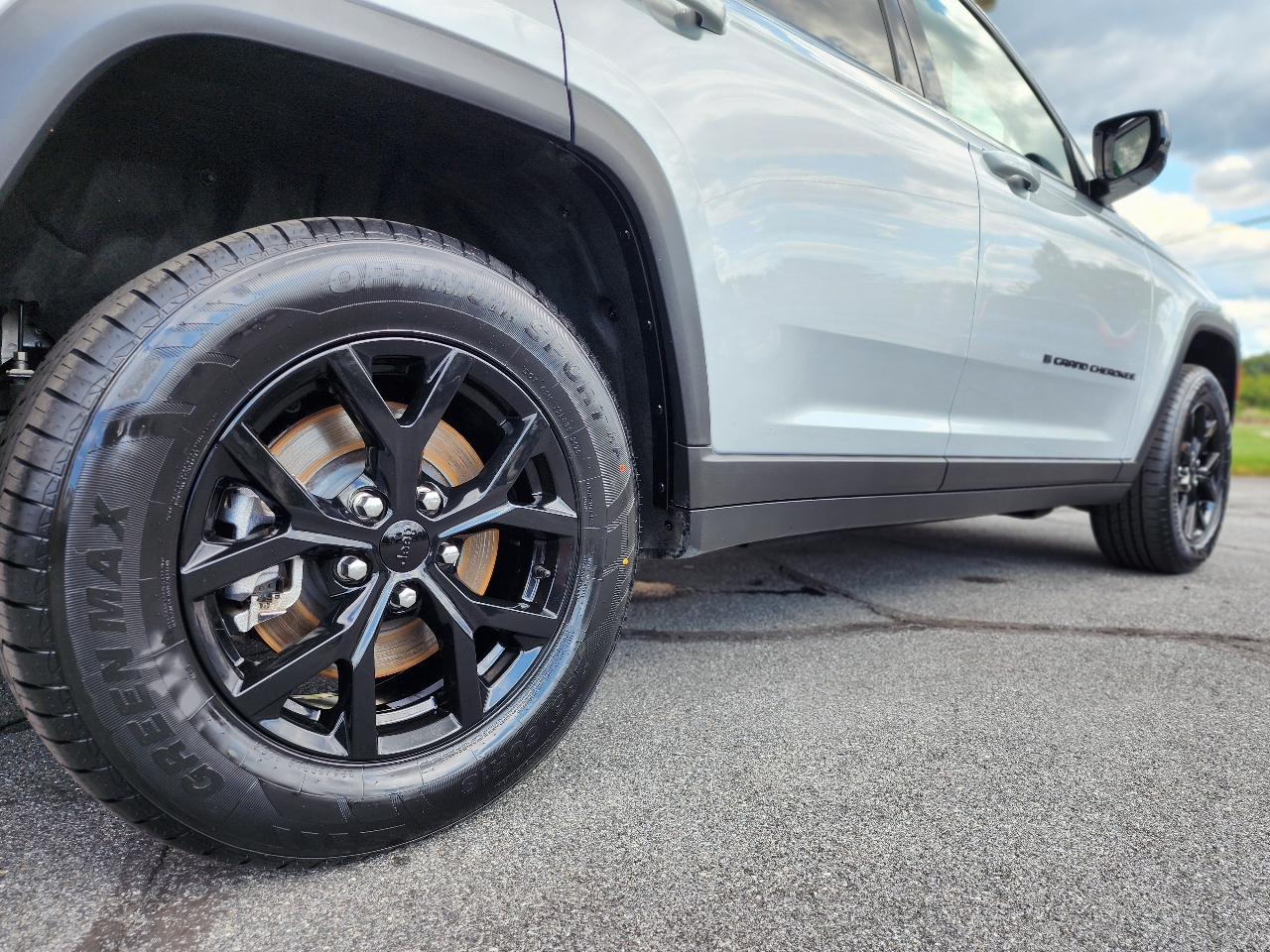 Jeep Grand Cherokee L  2024 Jeep Grand Cherokee L  2024