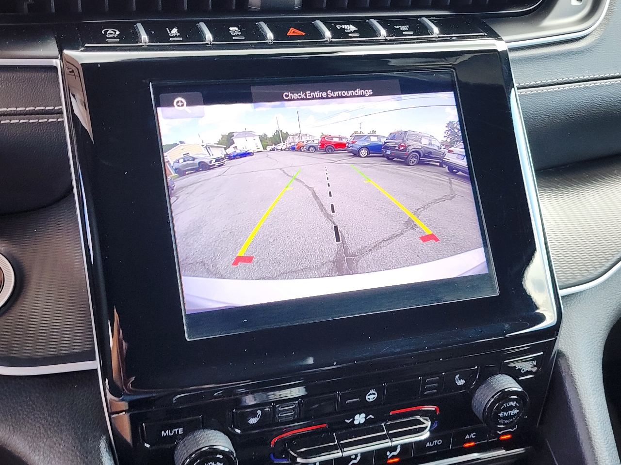 Jeep Grand Cherokee L  2024 Jeep Grand Cherokee L  2024