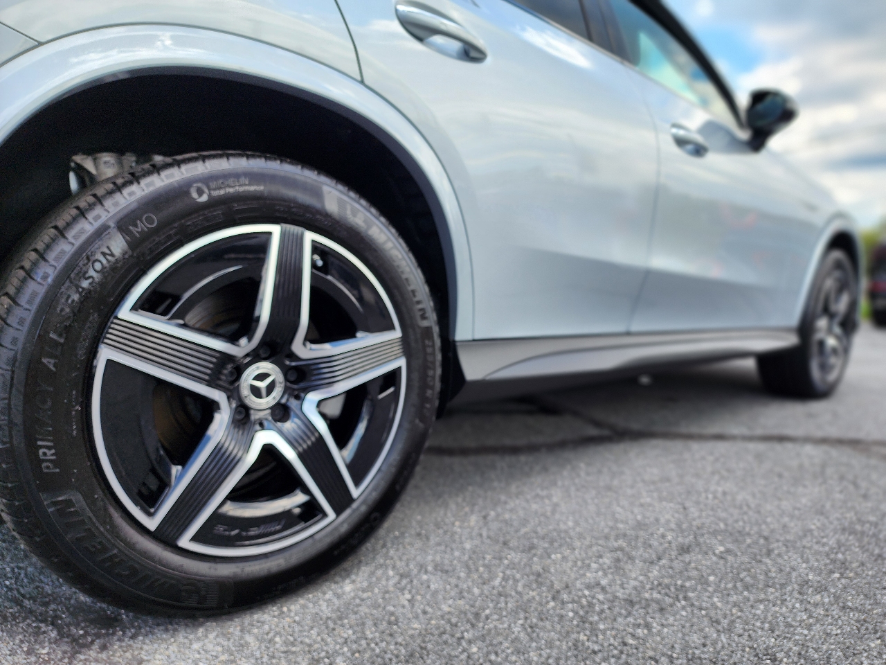 Mercedes-Benz GLC-Class  2024 Mercedes-Benz GLC-Class  2024