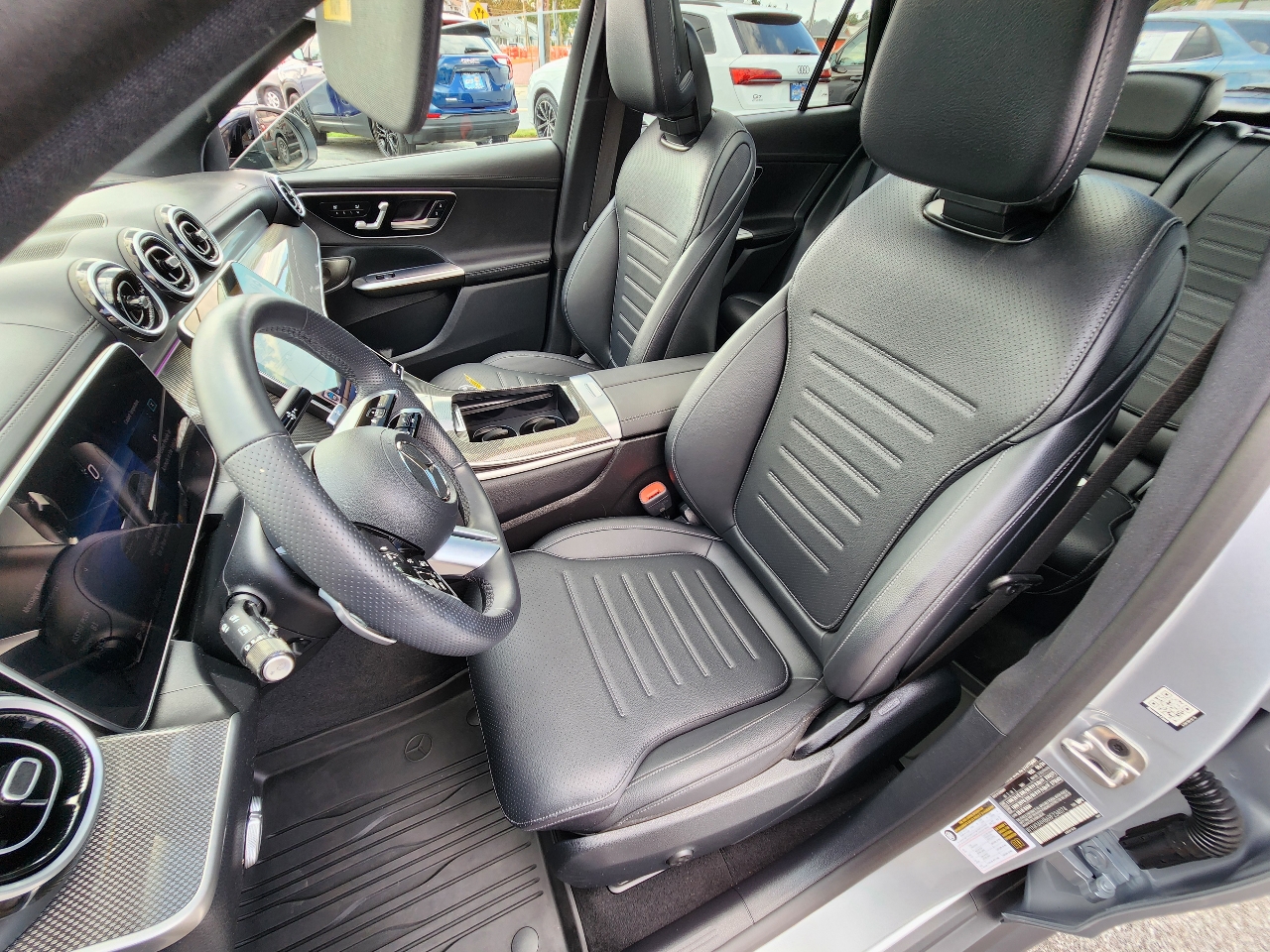 Mercedes-Benz GLC-Class  2024 Mercedes-Benz GLC-Class  2024