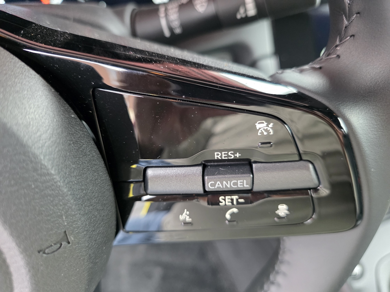 Nissan Z  2023 Nissan Z  2023